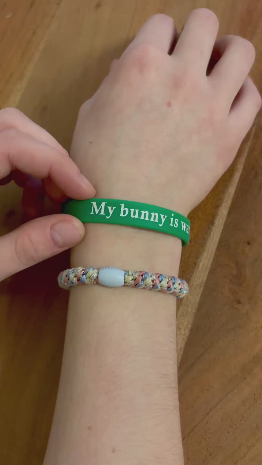 Armband My bunny is watching you